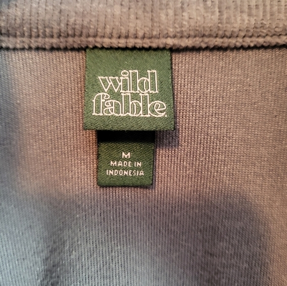 Women's Quarter Zip Velour Tunic Sweatshirt | Wild Fable | Medium - Picture 6 of 9